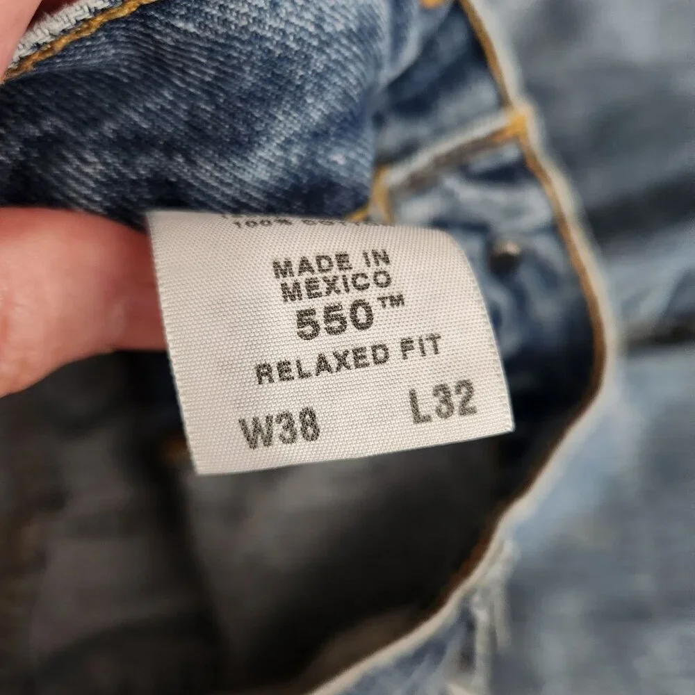 Levis 550 Relaxed Fit Mens Jeans W36 L31 Mid-Wash Blue Denim Straight Leg Pre-Ow